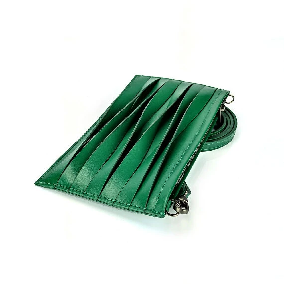 Floating collection mini pochette green