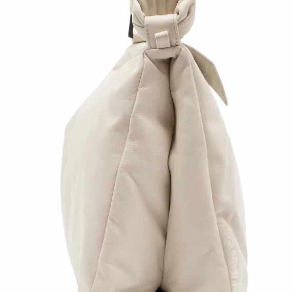 Vittoria<br />Gusseted ivory bag