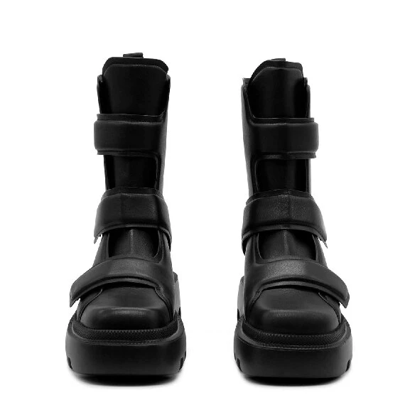 Gear black combat boots with straps