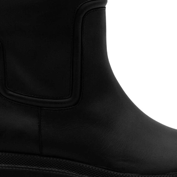 Gear black ankle boots