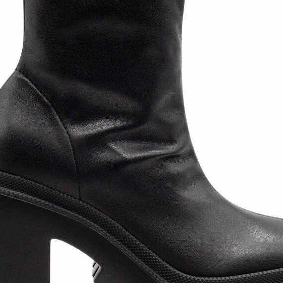 Gear Heel black faux leather ankle boots 