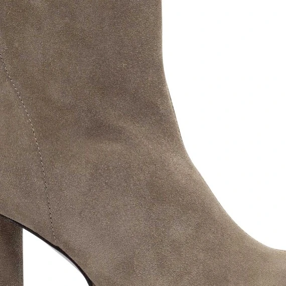 Ducky dove-grey stretchy split leather ankle boots