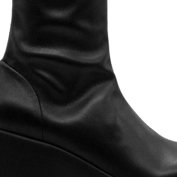 Yoko minimalist black faux leather boots