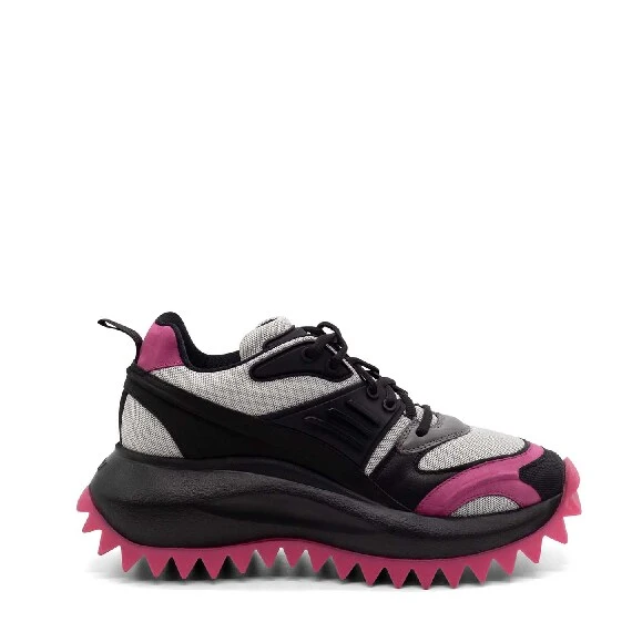 Black/fuchsia/grey running shoes