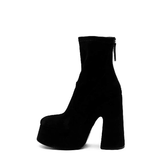 Flare black ankle boots 