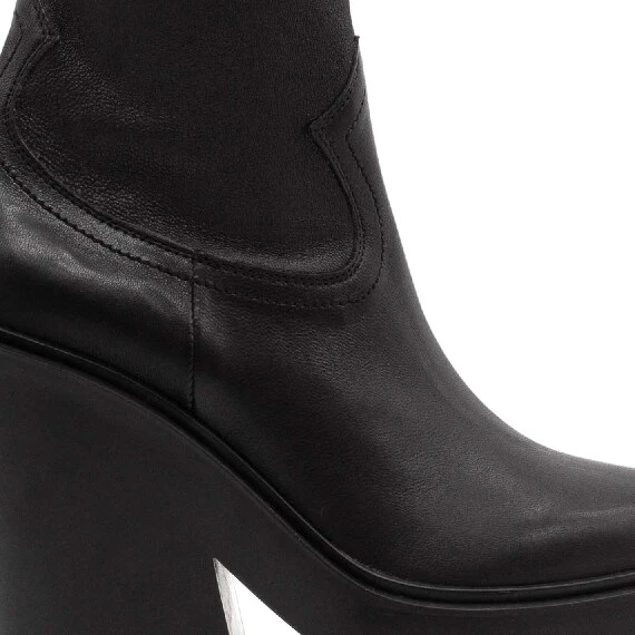 Tetrix dark brown stretchy ankle boots