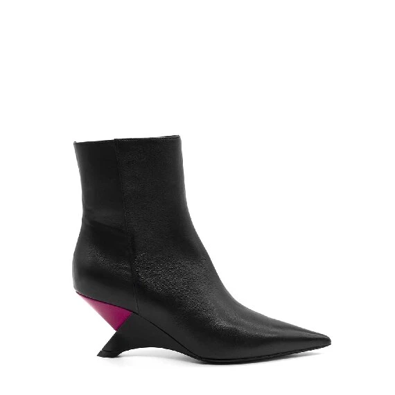 Swan black/red ankle boots