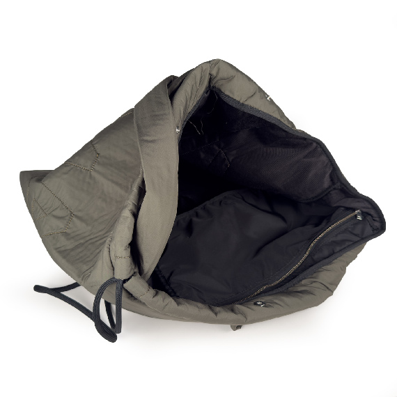 PenelopeLogo backpack bag light grey Vic Matie