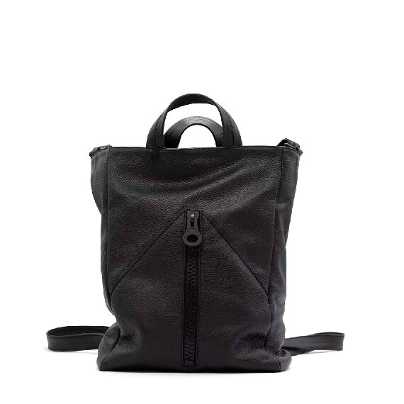 Teia<br />Black shopper/backpack