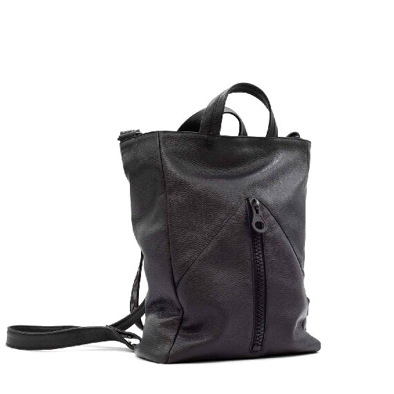 Teia<br />Black shopper/backpack