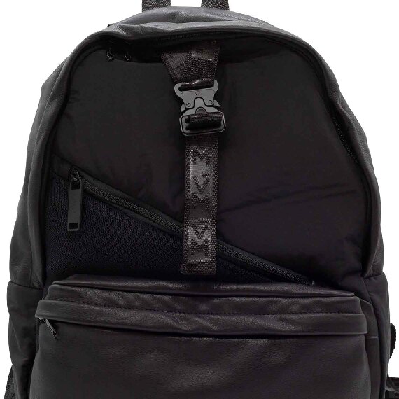 Roy<br />Black backpack