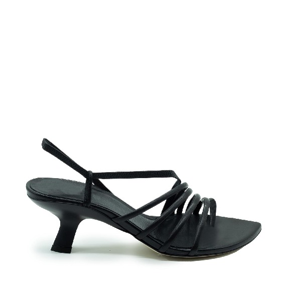 Asymmetric slash sandals in soft black nappa