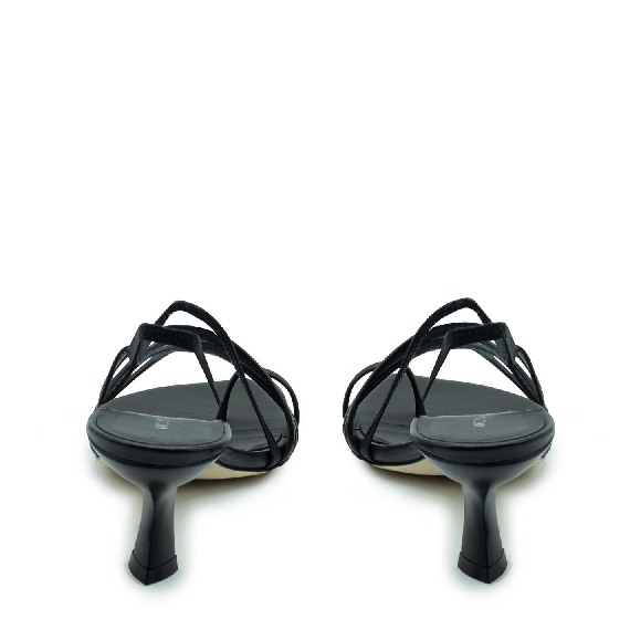 Slash Sandals Sandals sandalo asimmetrico in morbida nappa nera