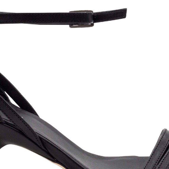 Strappy slash sandals in black nappa