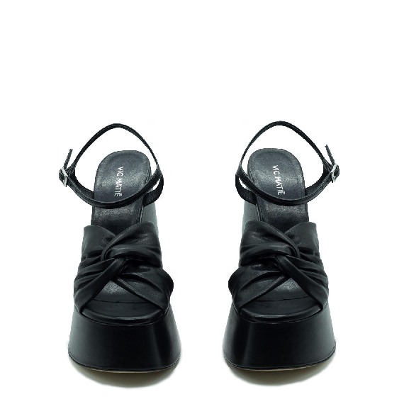 Flare sandalo fusciacca in morbida nappa nero