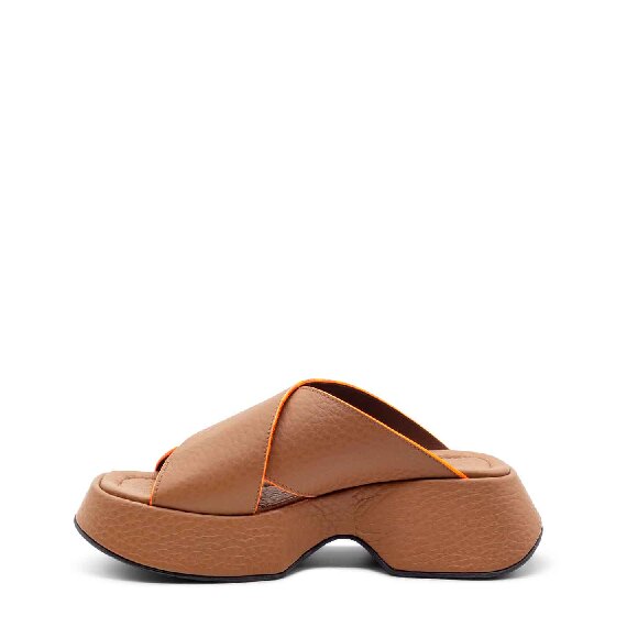 Mini Yoko tobacco-brown branded slip-ons