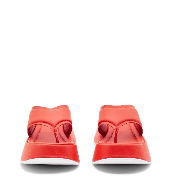 Coral Mini Yoko thong sandals