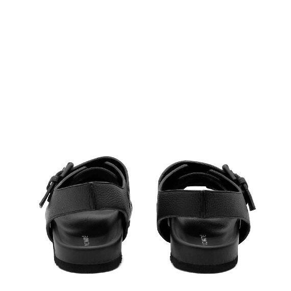 Riviera black sandals