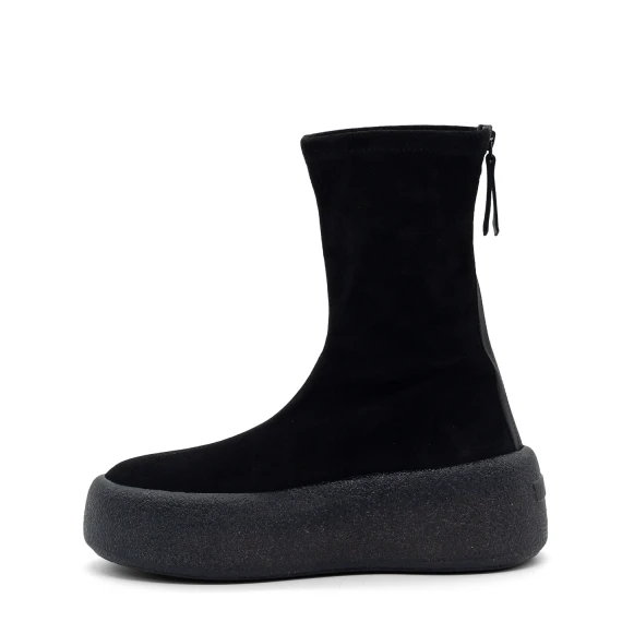 F04 Creepy – Black suede stretch ankle boot  