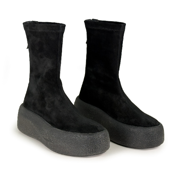 F04 Creepy_ Black ankle boots