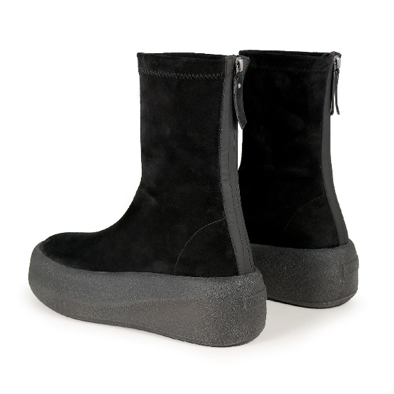 F04 Creepy_ Black ankle boots
