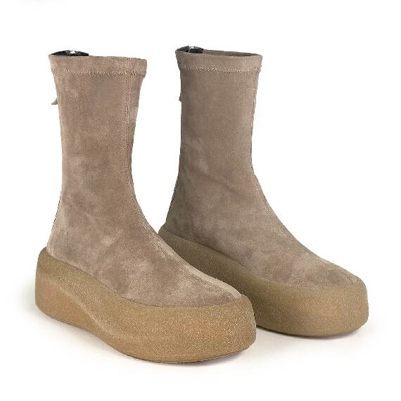 F04 Creepy_ Taupe ankle boots