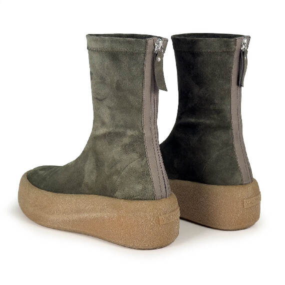 F04 Creepy_ Military green ankle boots Vic Matie
