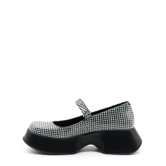 Mini Yoko Black/White Mary Jane Shoes