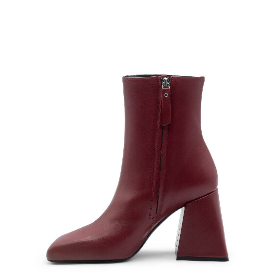 Ming Minimal Dark Red Half Boots