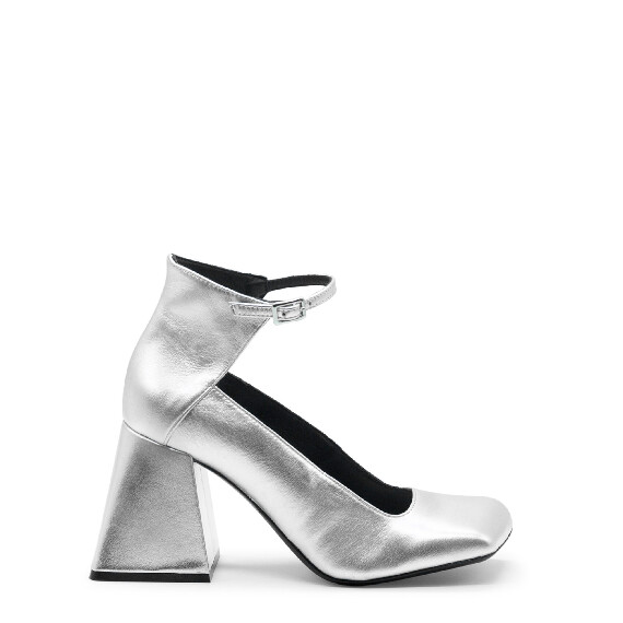 Ming Silver Pumps