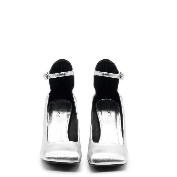 Ming Silver Pumps