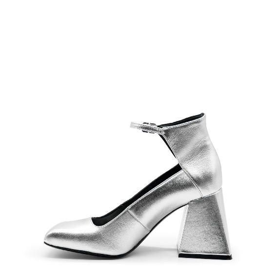 Ming Silver Pumps