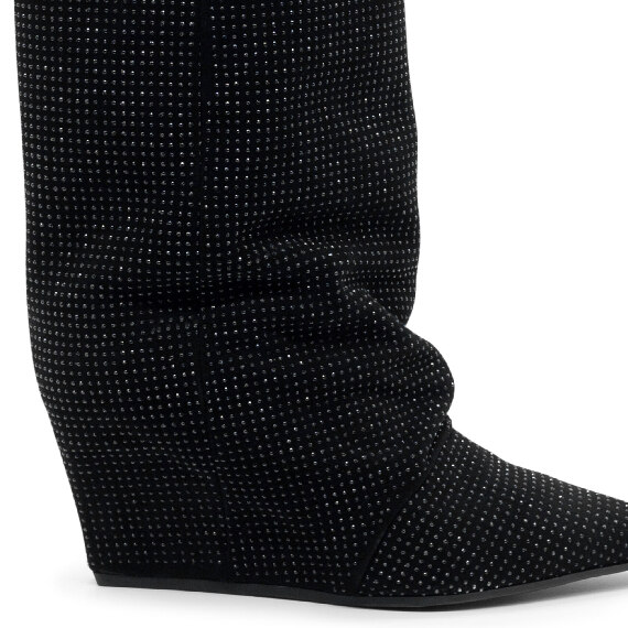 Cocoon Minimal Black Tubular Boots with Mini-Studs