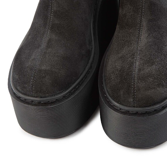 F20 Zeppa Stripy_ Stivaletto zip nero Vic Matie