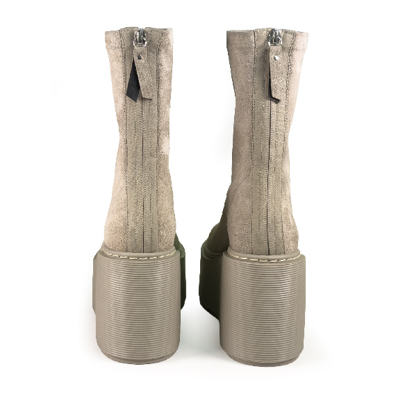 F20 Zeppa Stripy_ Stivaletto zip panna