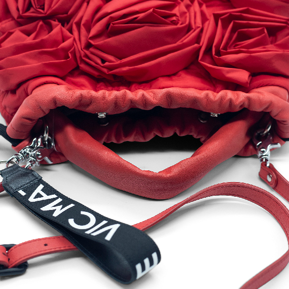 Rose Small<br>Sacca  piccola con rose rossa