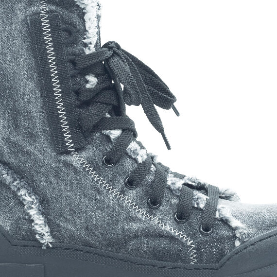 Roccia  Anthracite amphibian