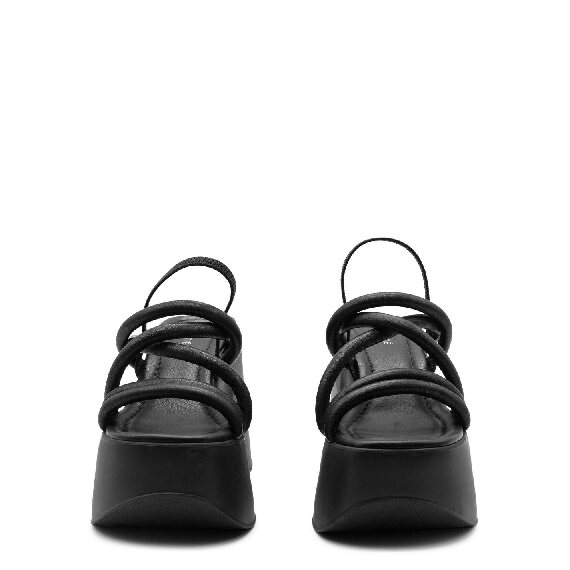 Yoko black sandal