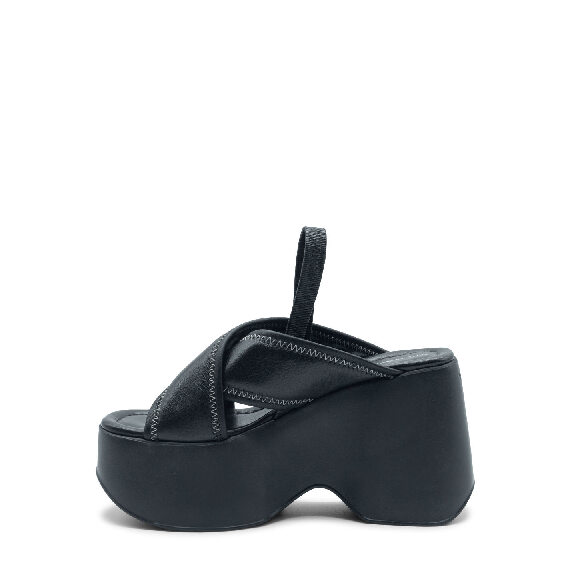 Yoko ciabatta nera 