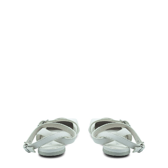 Square closed chanel cream buckles