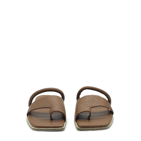 Square open  single-finger leather slipper 