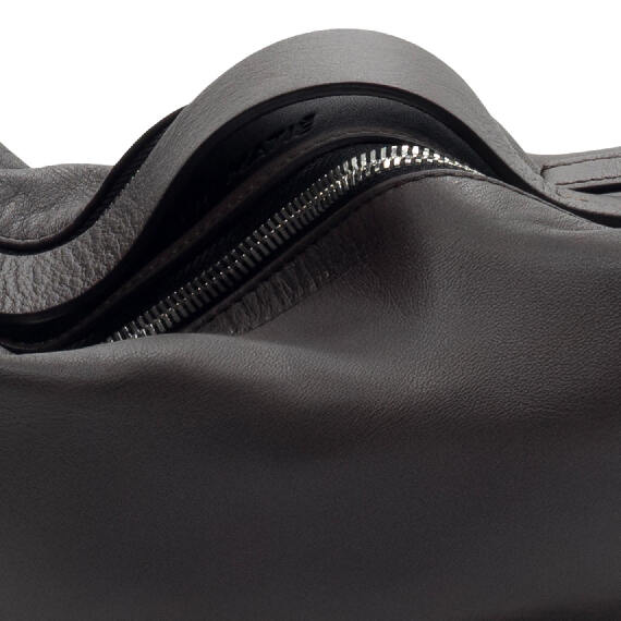 Abigail<br/>Borsa mezza luna testa di moro