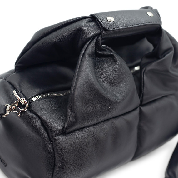 Lana<br/>Bauletto medio trapunta nero