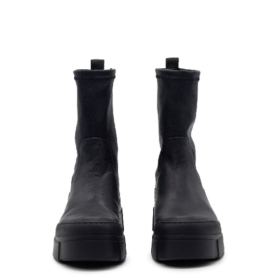 V14 Roccia – Black stretch ankle boot  