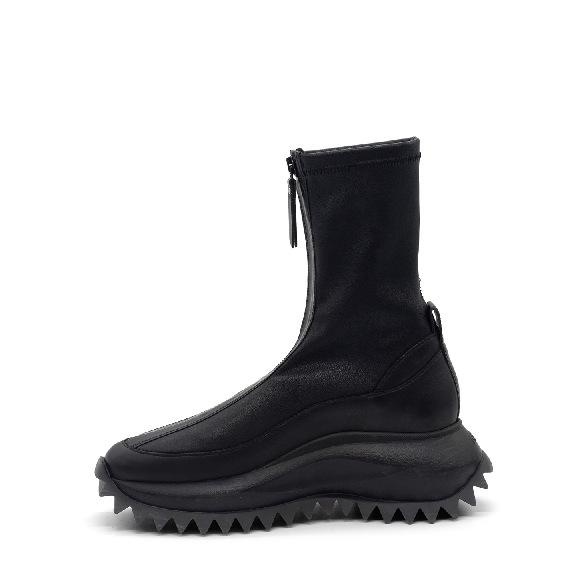 D22 Running – Black ankle boot  