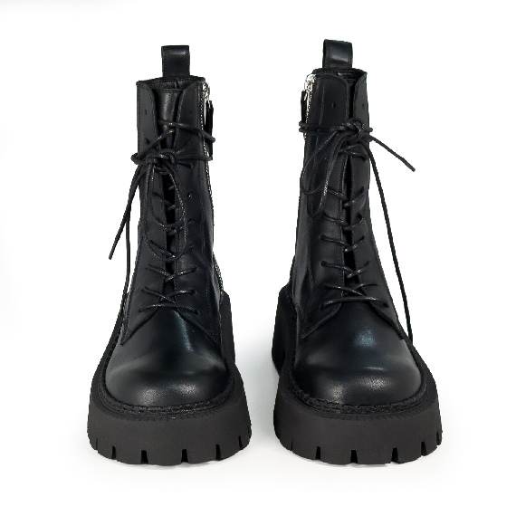 H04 Bob Urban Bold combat boots black
