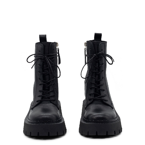 H04 Bob – Black combat boot  