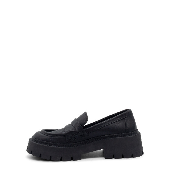 H04 Bob – Black loafer  