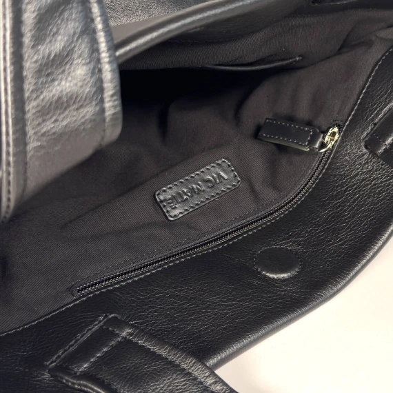 Wangari <br>Shopper nera