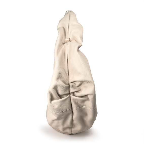 Cindy<br>Hobo bag cream